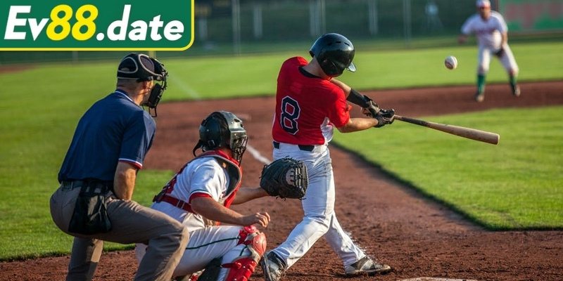 Luật chơi bóng chày EV88 về cầu thủ ném bóng (Pitcher)  